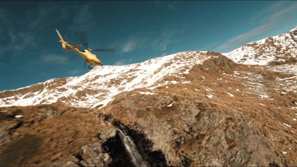 Helicopter chasing in the Alps [FPV drone]