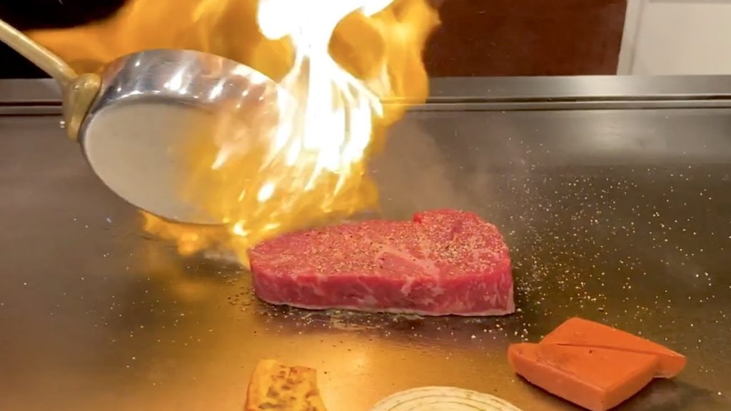Manyou beef Teppanyaki in Osaka ステーキ＆ワイン シュバルージュ 鉄板焼き 大阪