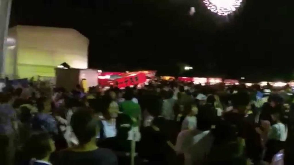 Aomori Nebuta Festival Crowd, Food and Fireworks