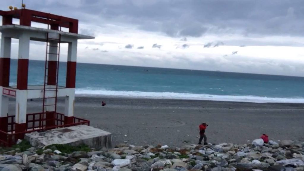 Super windy at Qixingtan