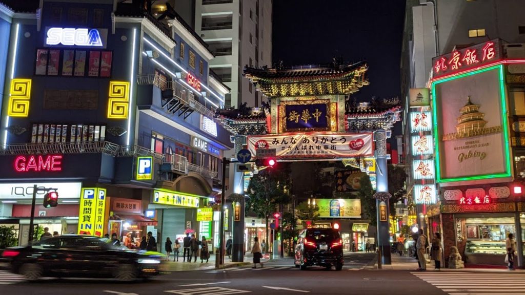 【4K Yokohama #DJIpocket2】Walk in a China town at night  #Binaural