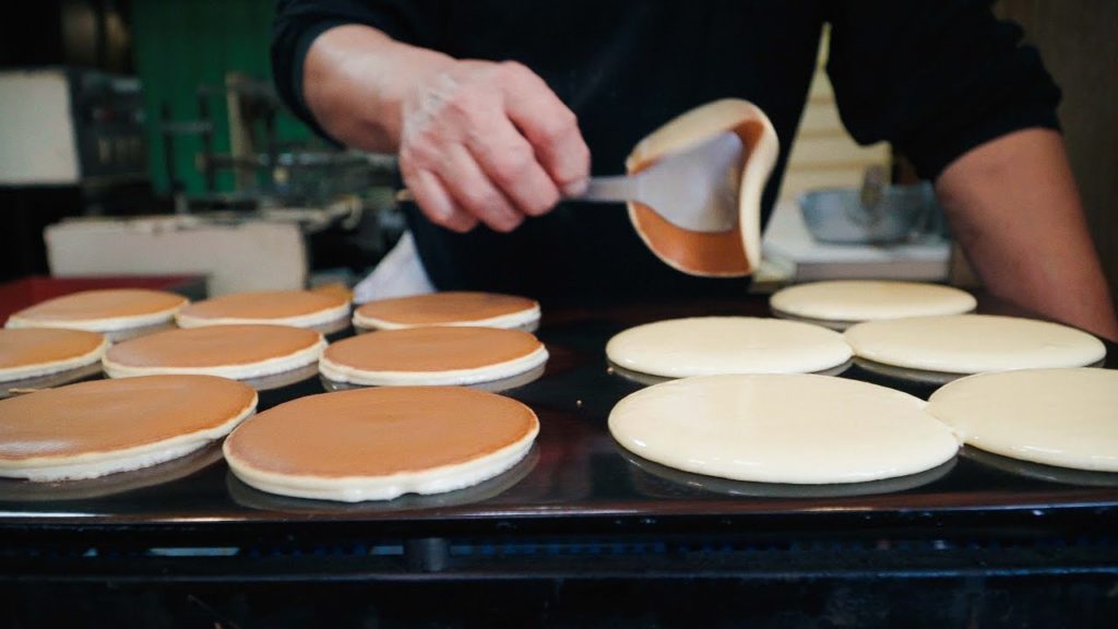 手作りどらやき∥Dorayaki -Japanese Red-Bean Pancake∥Japanese Street Food