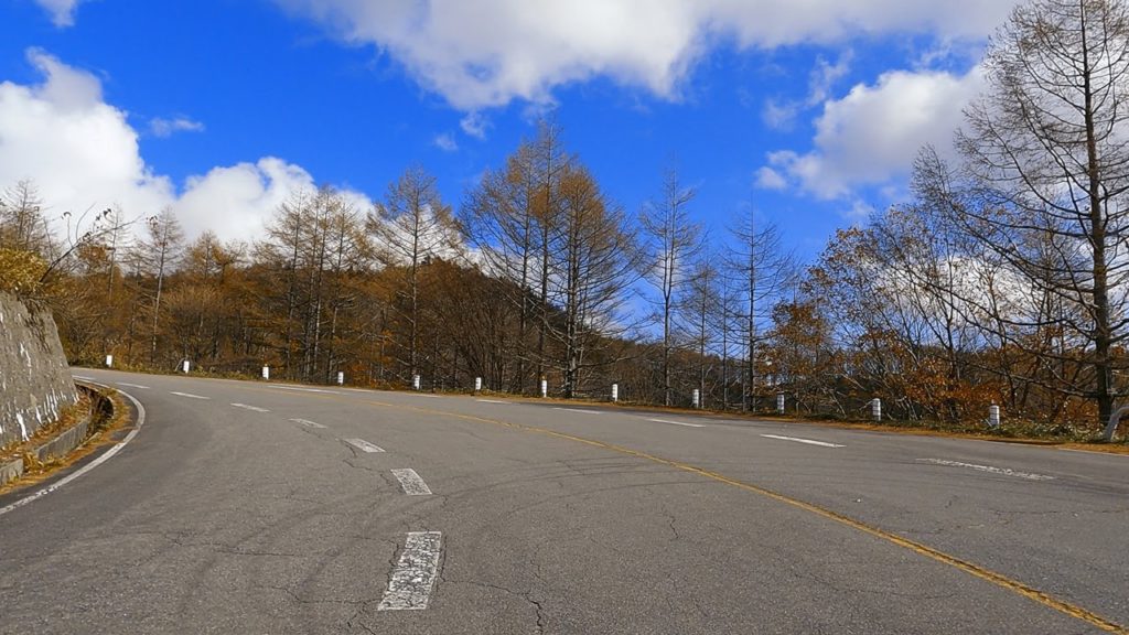Autumn Colors - Venus Line: Driving thru Nagano [4K] JAPAN 2020