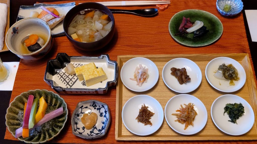 Breakfast at Sui Suwako Ryokan (萃sui 諏訪湖) 2020 Oct. 24
