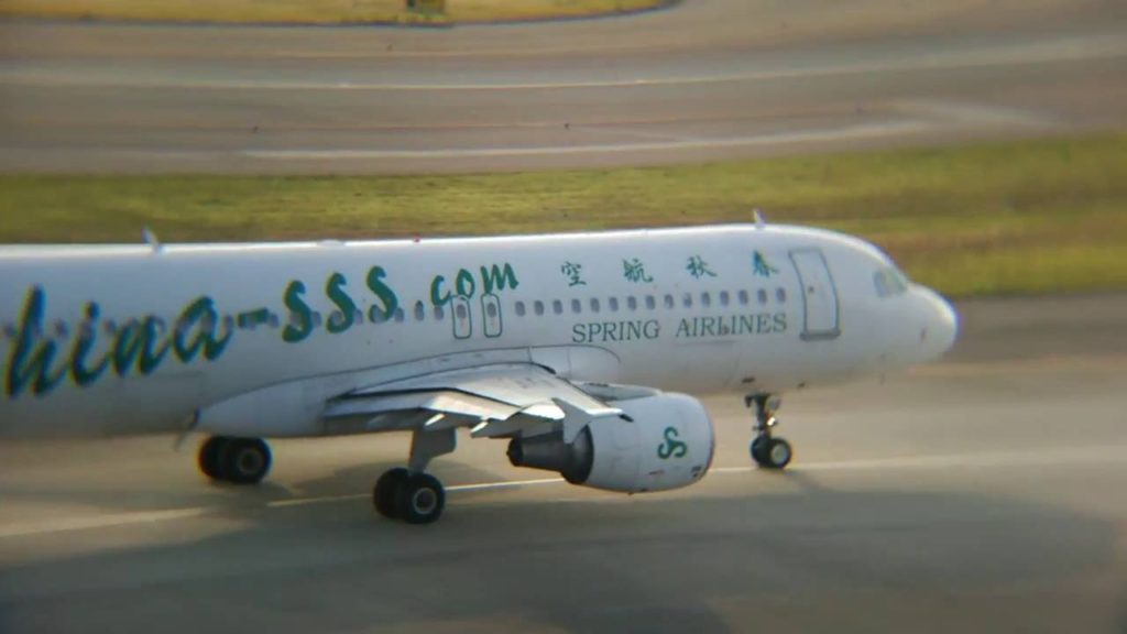 Takeoff and landing at early-sunset Chubu Centrair International Airport, Nagoya, part 2