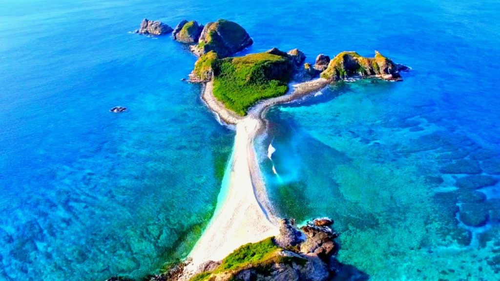 THE MOST BEAUTIFUL BEACH IN THE WORLD | Zamami Island, Japan