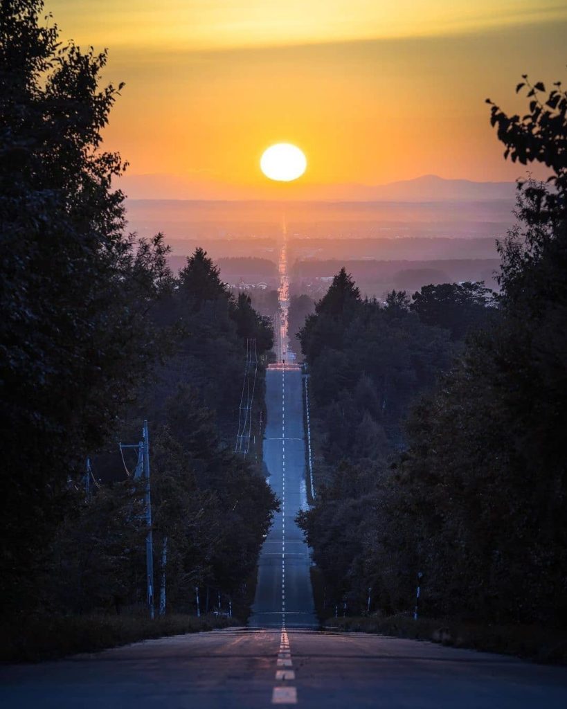 Visit Japan: It’s easy to see how this part of Hokkaido is named ‘Road To Heaven’, right?! L… It’s easy to see how this part of Hokkaido is named ‘Road To Heaven’, right?! L...