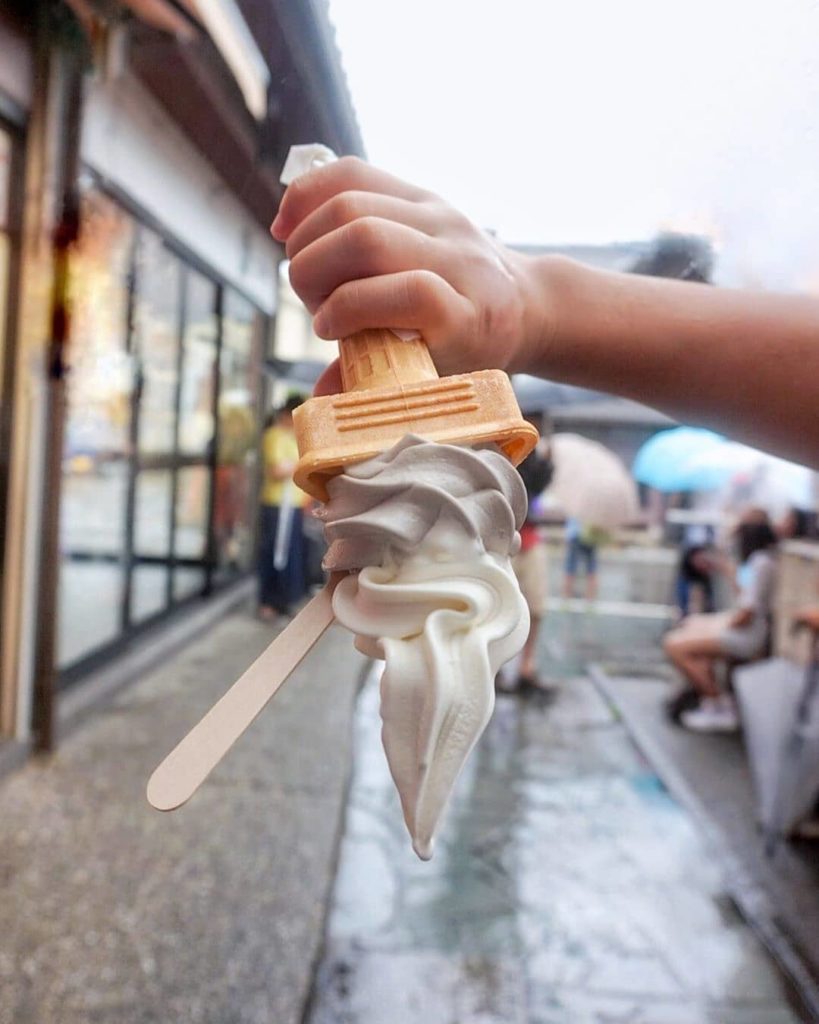 Nope, we haven't posted this photo upside down.  In fact this silky and creamy t...