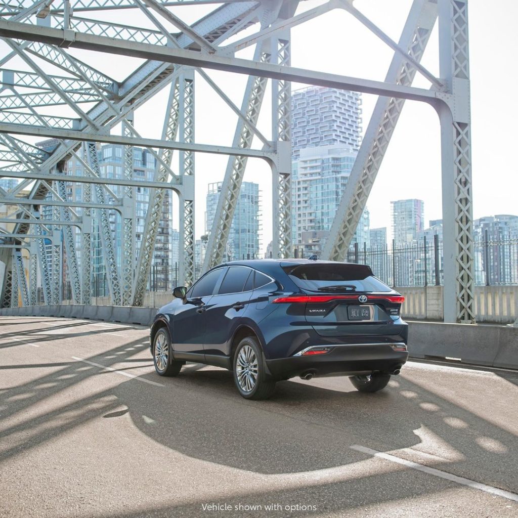 Sleek design for any time. #Venza #LetsGoPlaces...