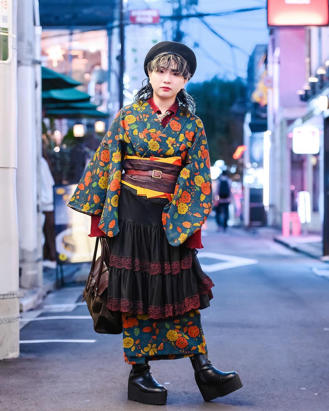 Traditional Japanese Clothing - Tokyo Street Style