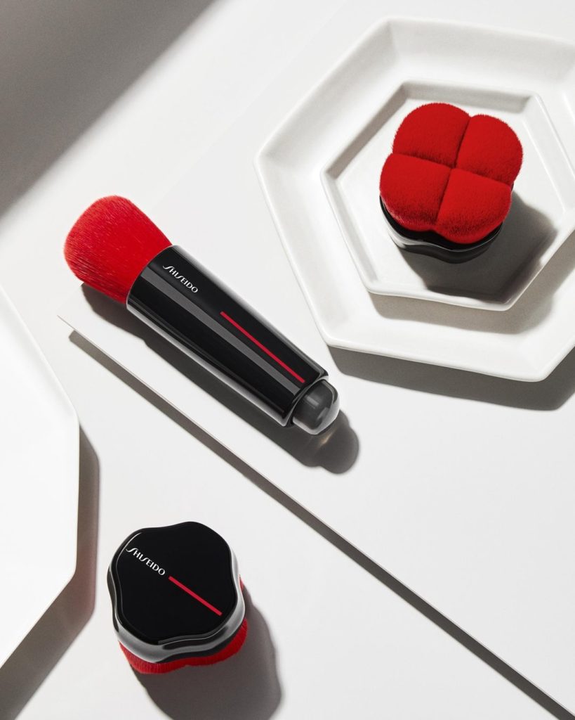 SHISEIDO: Handcrafted in Japan by seasoned artisans, every brush in our lineup feels as go… Handcrafted in Japan by seasoned artisans, every brush in our lineup feels as go...
