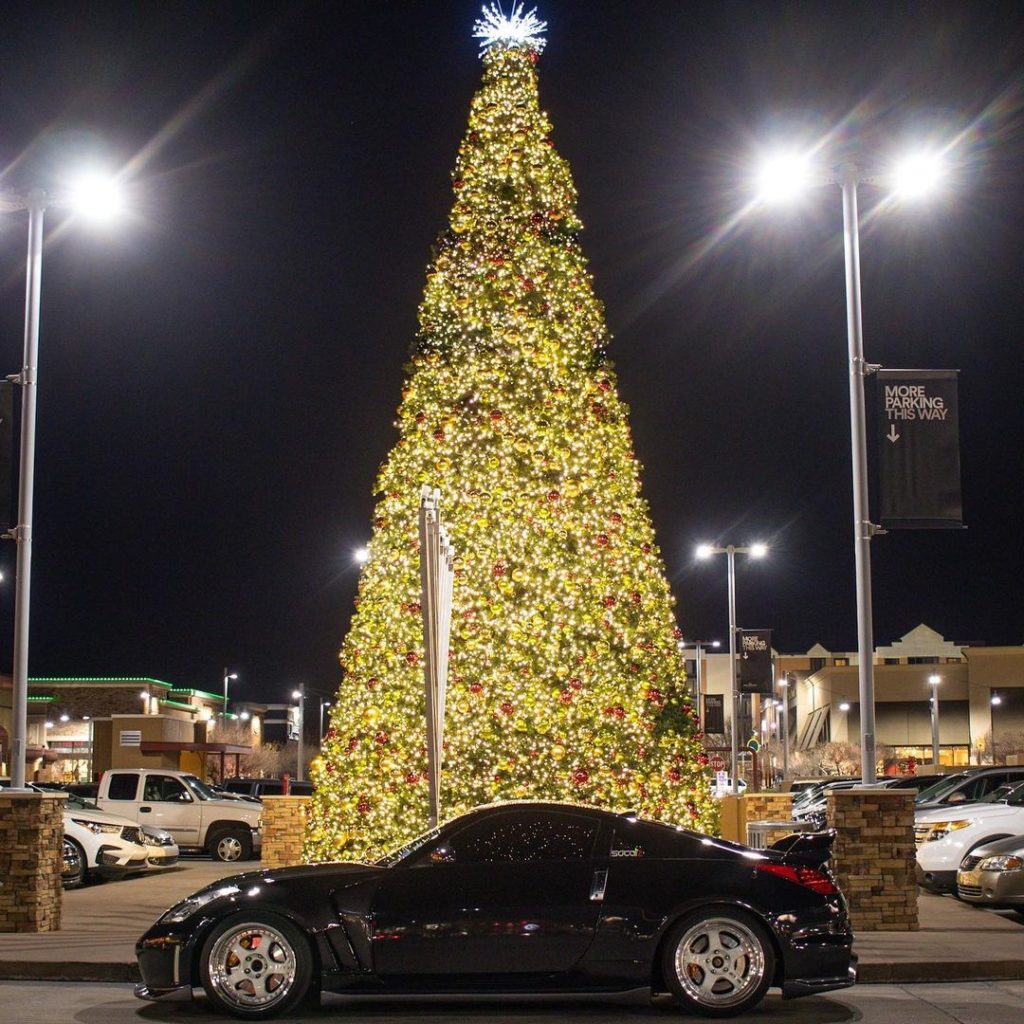 What do you wish for under the tree? #Nissan #Nissan350Z
 @xxavzxx...