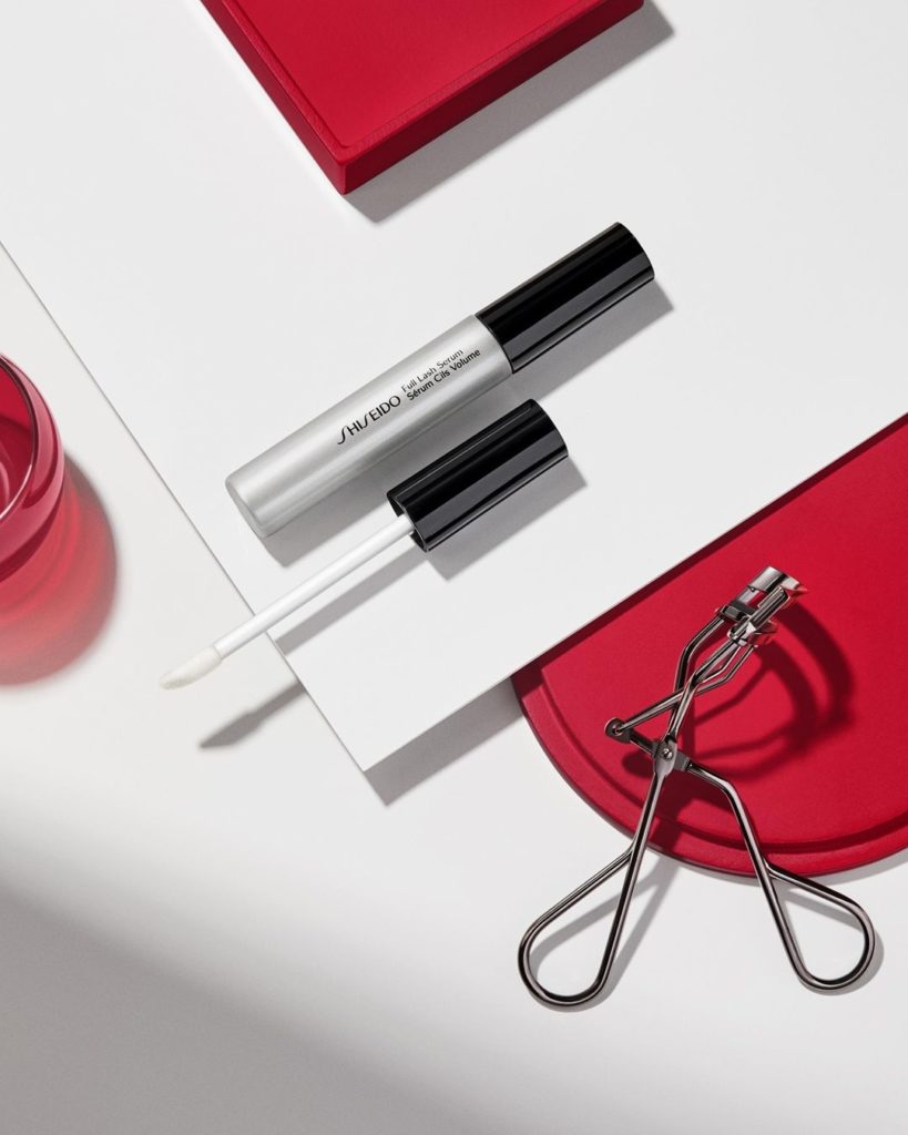Take lashes to new heights with this dynamic duo. Full Lash and Eyebrow Serum wo...