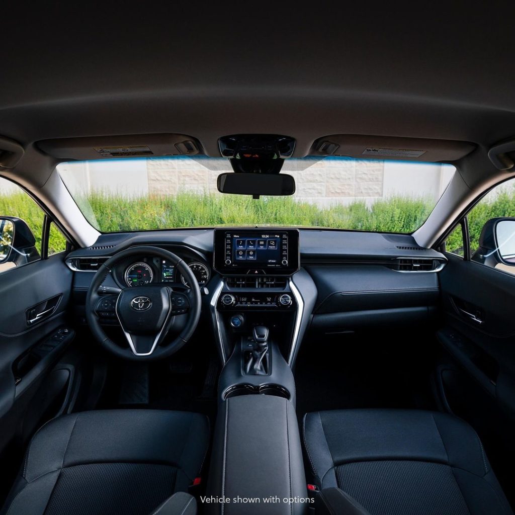 Revel in technology. #Venza #LetsGoPlaces...