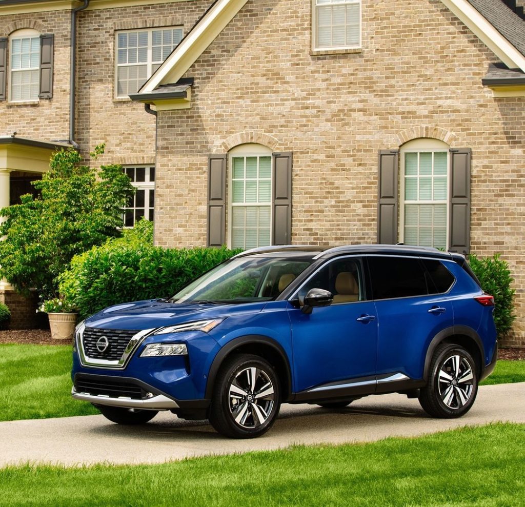 Bring one home and liven up the neighborhood. 
#Nissan #NissanRogue...