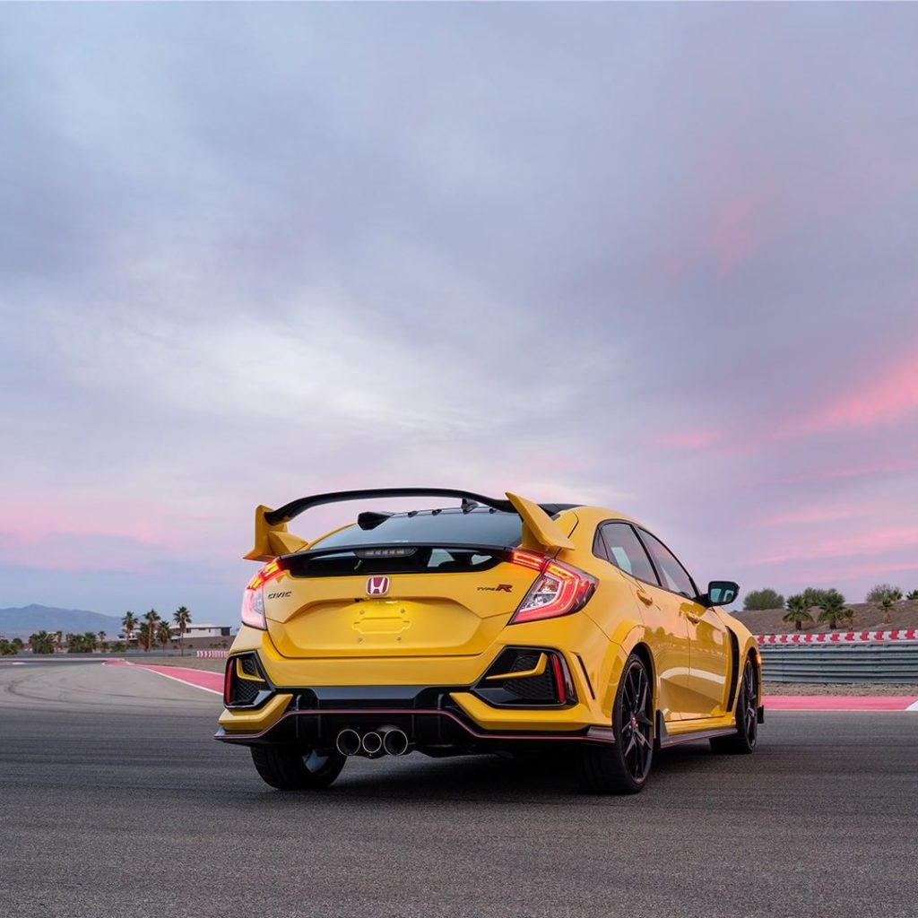 All-time winner. #TypeR  @ari_fararooy...