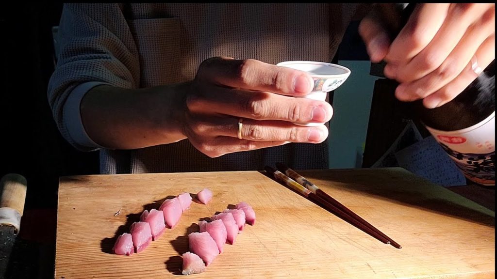 혼술 최고의 안주...奥さんがいない夜は... 対馬 대마도 刺身　SASHIMI MUKBANG SAKE 사케 시라타케 대마도여행 숙성회