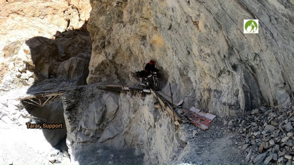 Don't Travel Shimshal Valley Dangerous Road Pakistan