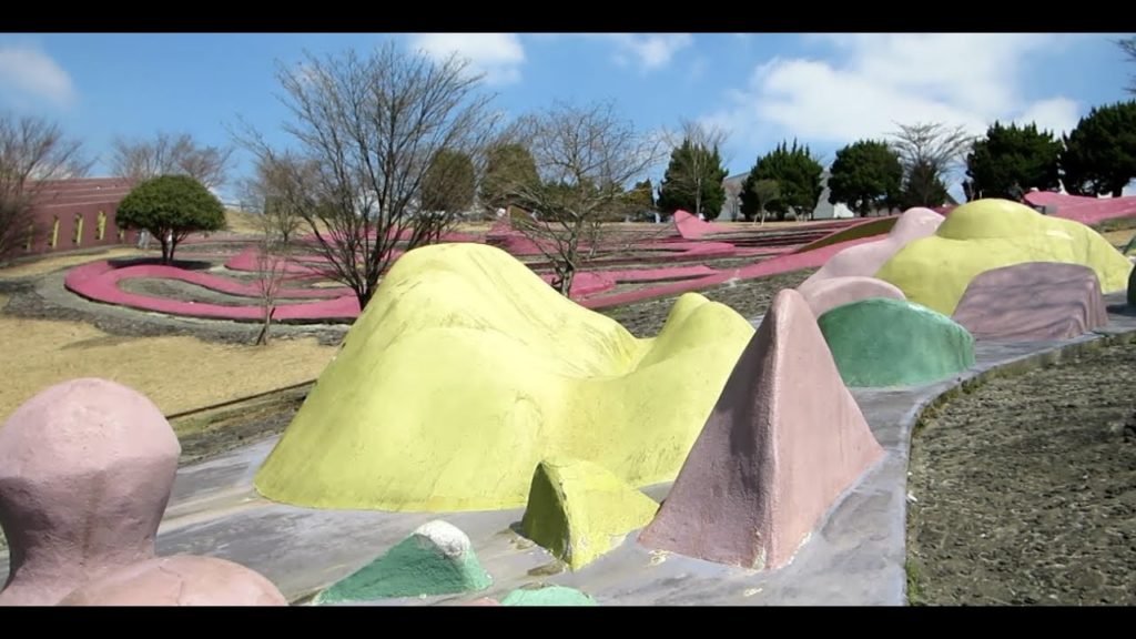 「元気の森」を実況 in 阿蘇ファームランド.  Field Athletics in Aso farm land.