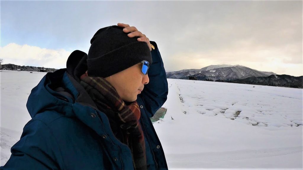 雪景色の大谷地堤 / 新潟県五泉市 Gosen Niigata Japan