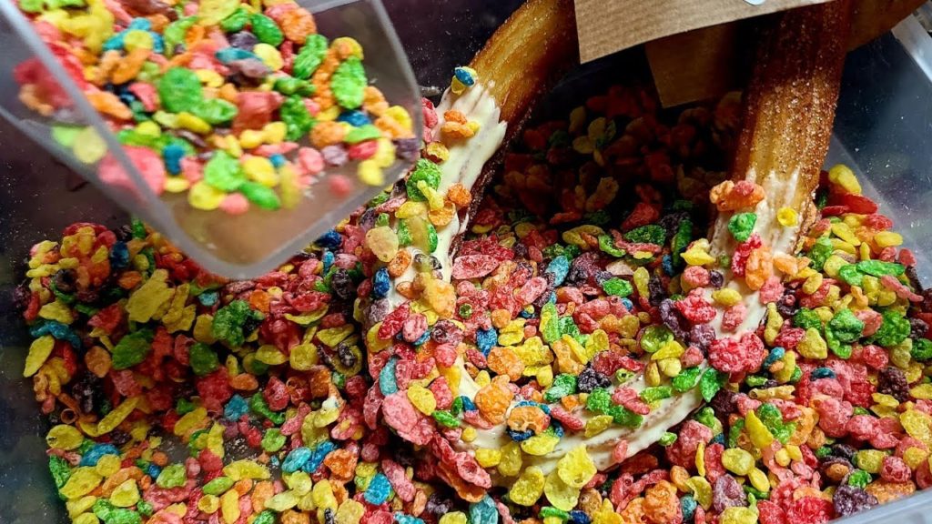 Making various delicious churros – Korean street food / 무지개 츄러스와 다양한 츄러스 Making various delicious churros - Korean street food / 무지개 츄러스와 다양한 츄러스