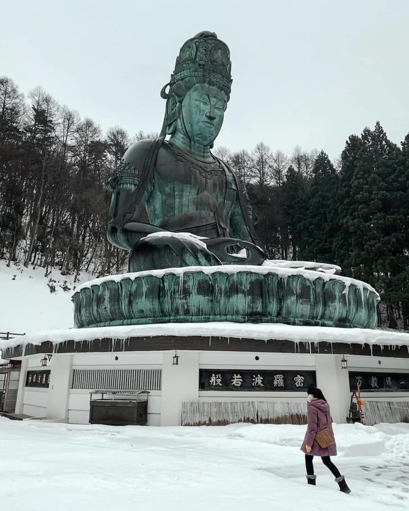 The Aomori Showa Daibutsu may look hundreds of years old, but it's not even 40 y...