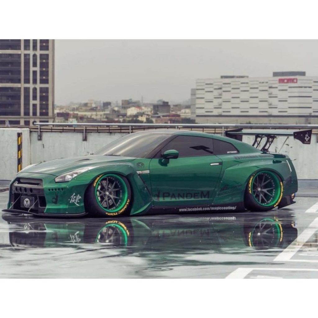 Who likes their GT-R pandem style?  Photo  @rocket_bunny_  @pandemusa  .
.
.
.
...