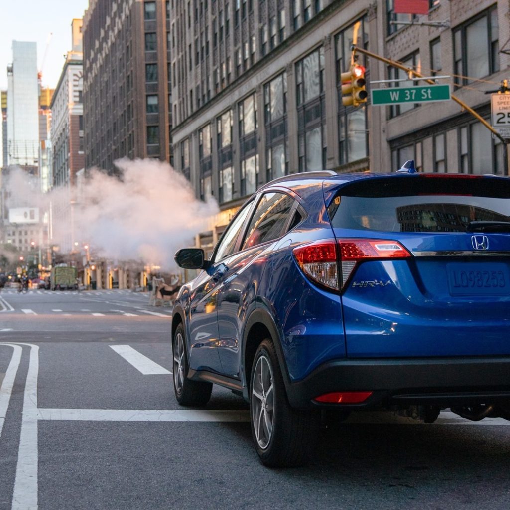 Urban elegance. #HondaHRV...