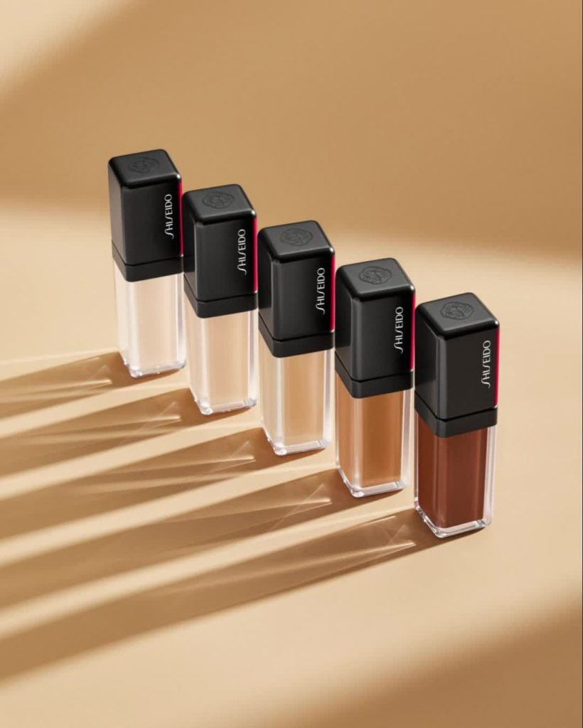 Camouflage and defend for 24 hours with one swipe of SYNCHRO SKIN SELF-REFRESHIN...