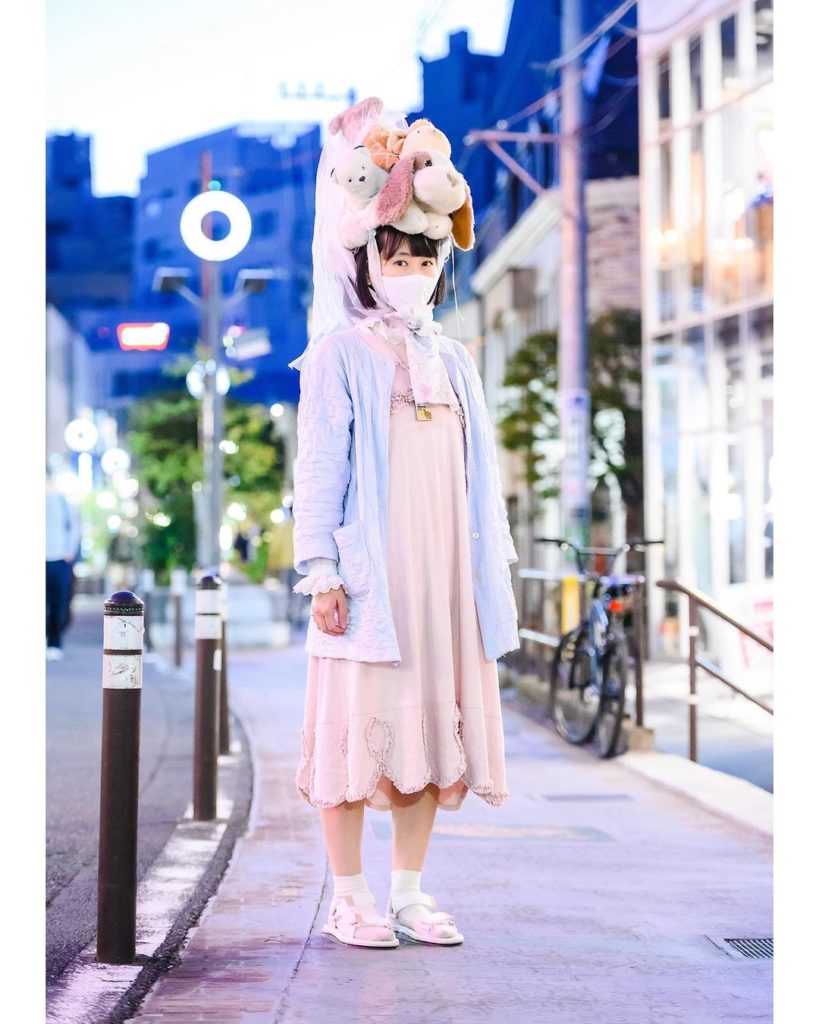Japanese rapper, fashion designer, and artist Aki aka MC Annyu (@oysmmoratorium)...