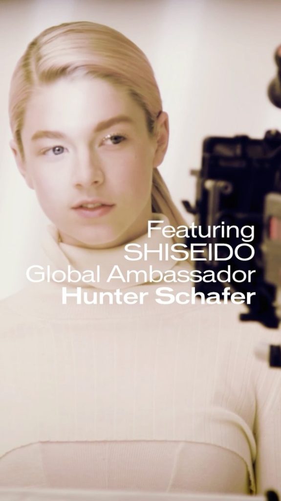 You’ll never fail to find your light with our new foundation, just ask @huntersc...