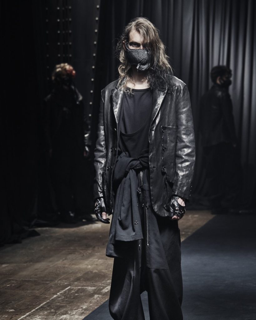 Discover the new Yohji Yamamoto POUR HOMME Autumn/Winter 2021-22 Collection  Ph...
