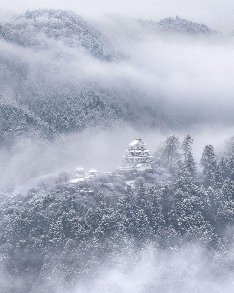 Gujo Hachiman Castle in Gifu Prefecture sure does love to hide!  We can barely s...