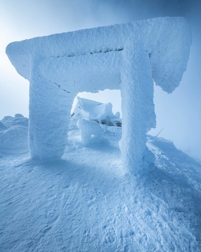 We bet you've never seen a torii gate like this!  When visiting the Zao mountain...