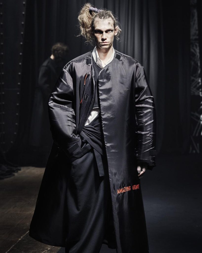 Discover the new Yohji Yamamoto POUR HOMME Autumn/Winter 2021-22 Collection 

Ph...