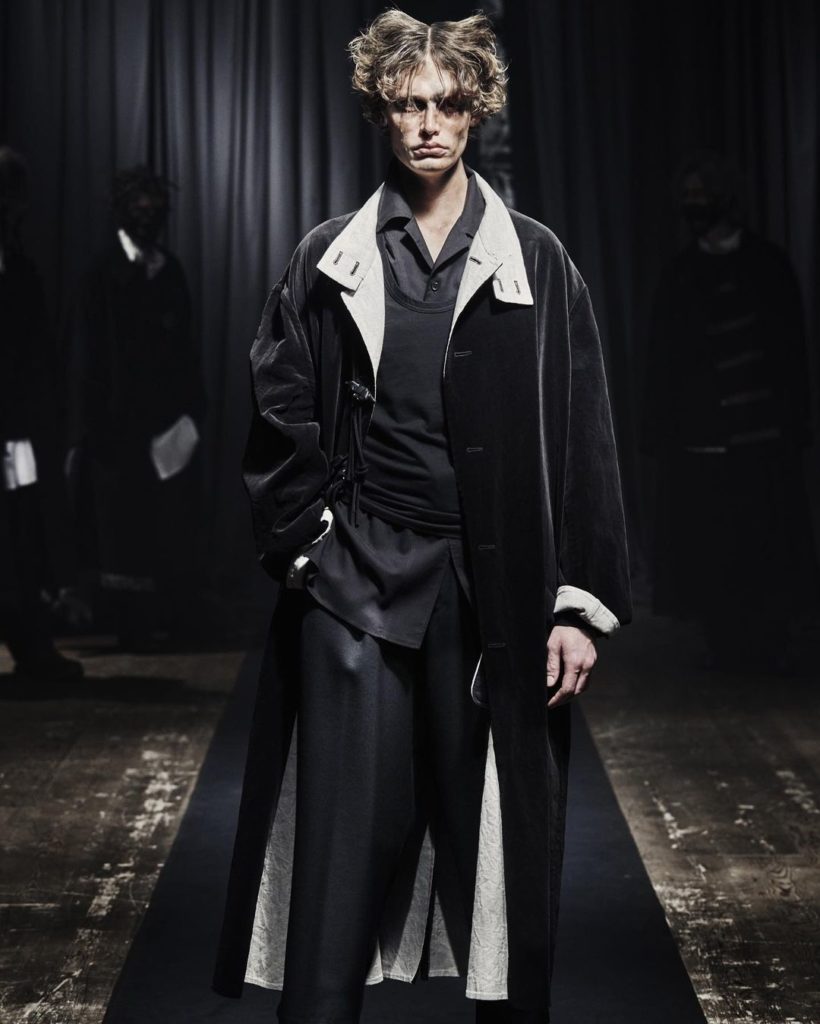 Discover the new Yohji Yamamoto POUR HOMME Autumn/Winter 2021-22 Collection  Ph...
