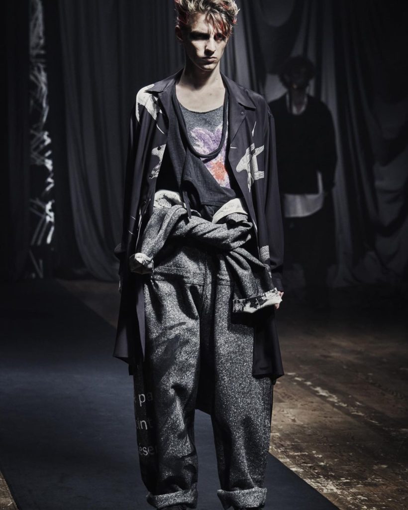 Discover the new Yohji Yamamoto POUR HOMME Autumn/Winter 2021-22 Collection  Ph...