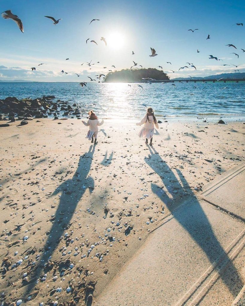 Who says you can't enjoy the sea during winter? Gamagori Takeshima in Aichi Pref...