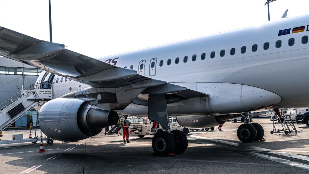 NOT TOO SHABBY! | Eurowings | Airbus A320 | Munich - Cologne | Economy Smart