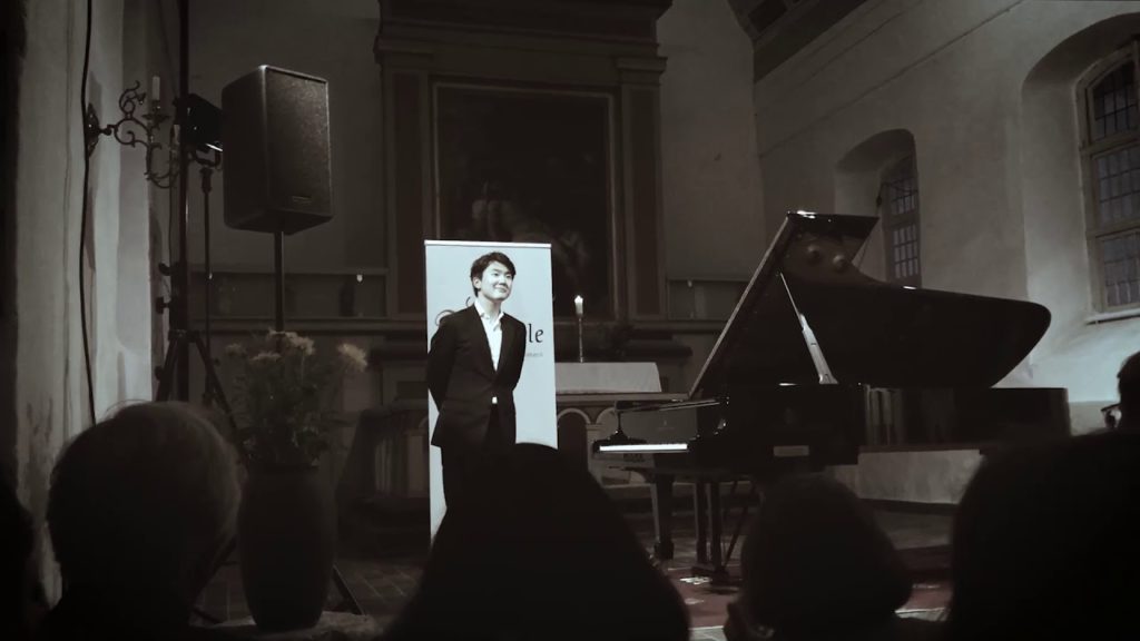 독일 시골마을 조성진 리사이틀 커튼콜 (Curtain Call at Seong-Jin Cho's Concert)