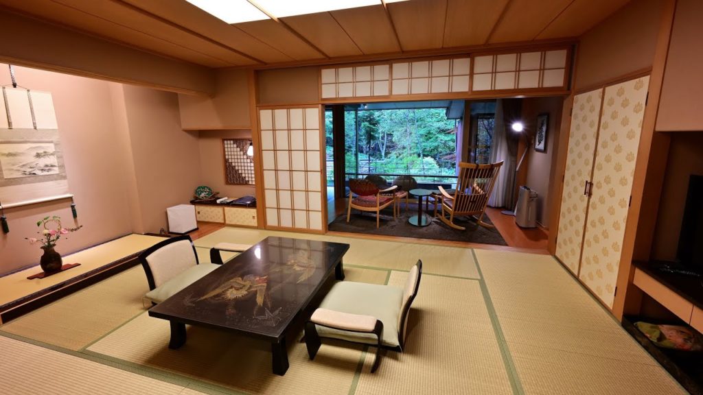 Noboribetsu, Hokkaido (北海道登別) - Takinoya Ryokan (滝乃家) Suite Room Tour 2020 Sep. 25