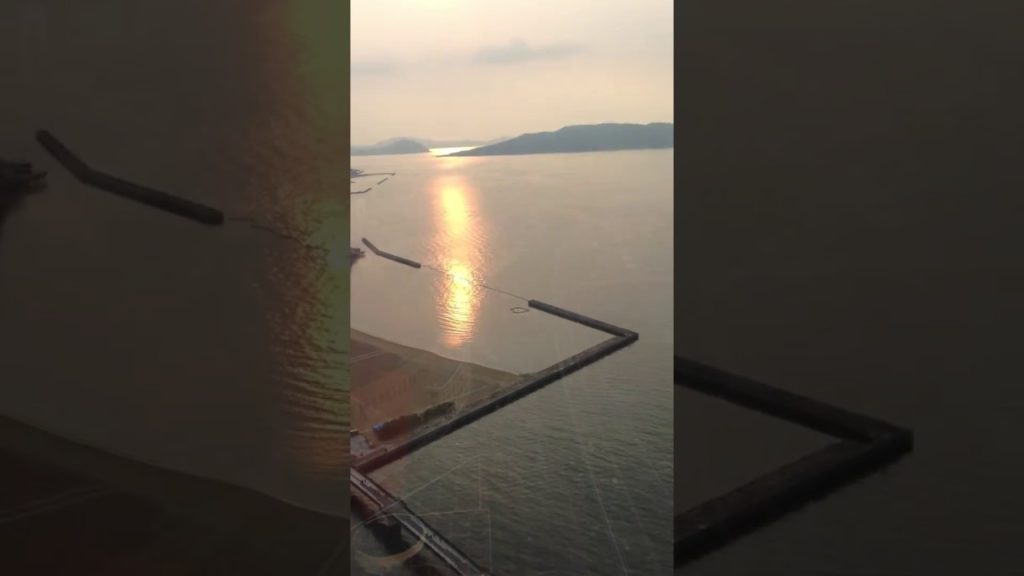 Fukuoka Day Tours recommends staying on the Executive Floor of the Hilton Seahawk Hotel.