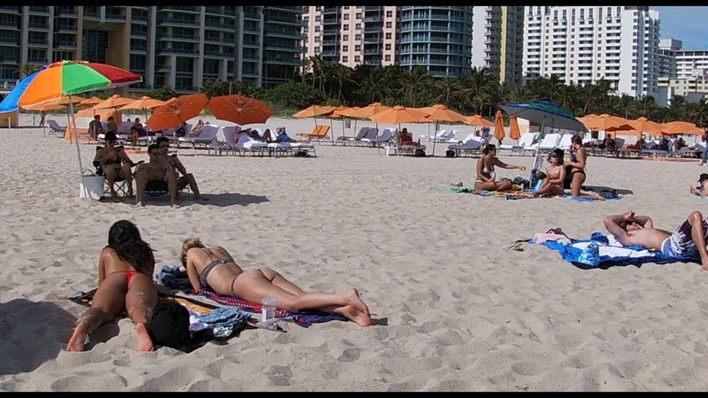 4K Miami Beach Walk South Beach Miami, FL