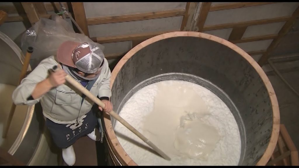 Traditional sake brewing in northern Japan ー Yamamoto Brewery's Fukuhachi Sake Traditional sake brewing in northern Japan ー Yamamoto Brewery's Fukuhachi Sake