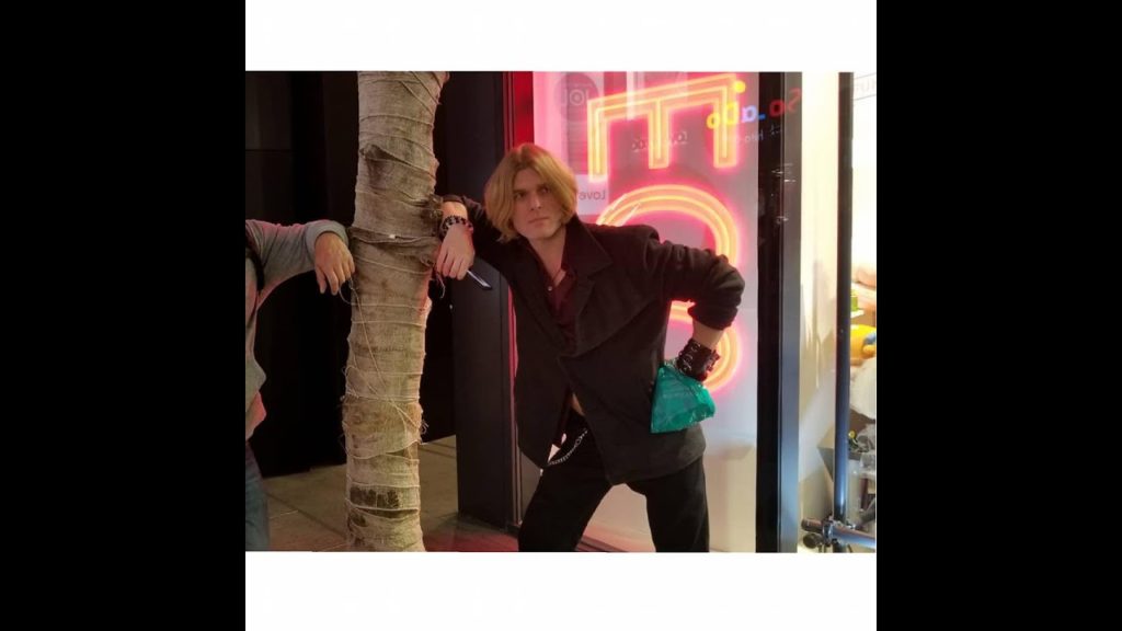 What I love about Japan! Most interesting thing in japan. ASMR Pillow talk