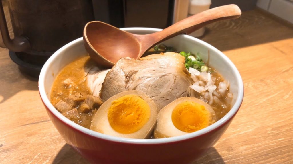 福岡空港ラーメン滑走路で食べた鹿児島味噌ラーメンが美味かった#123