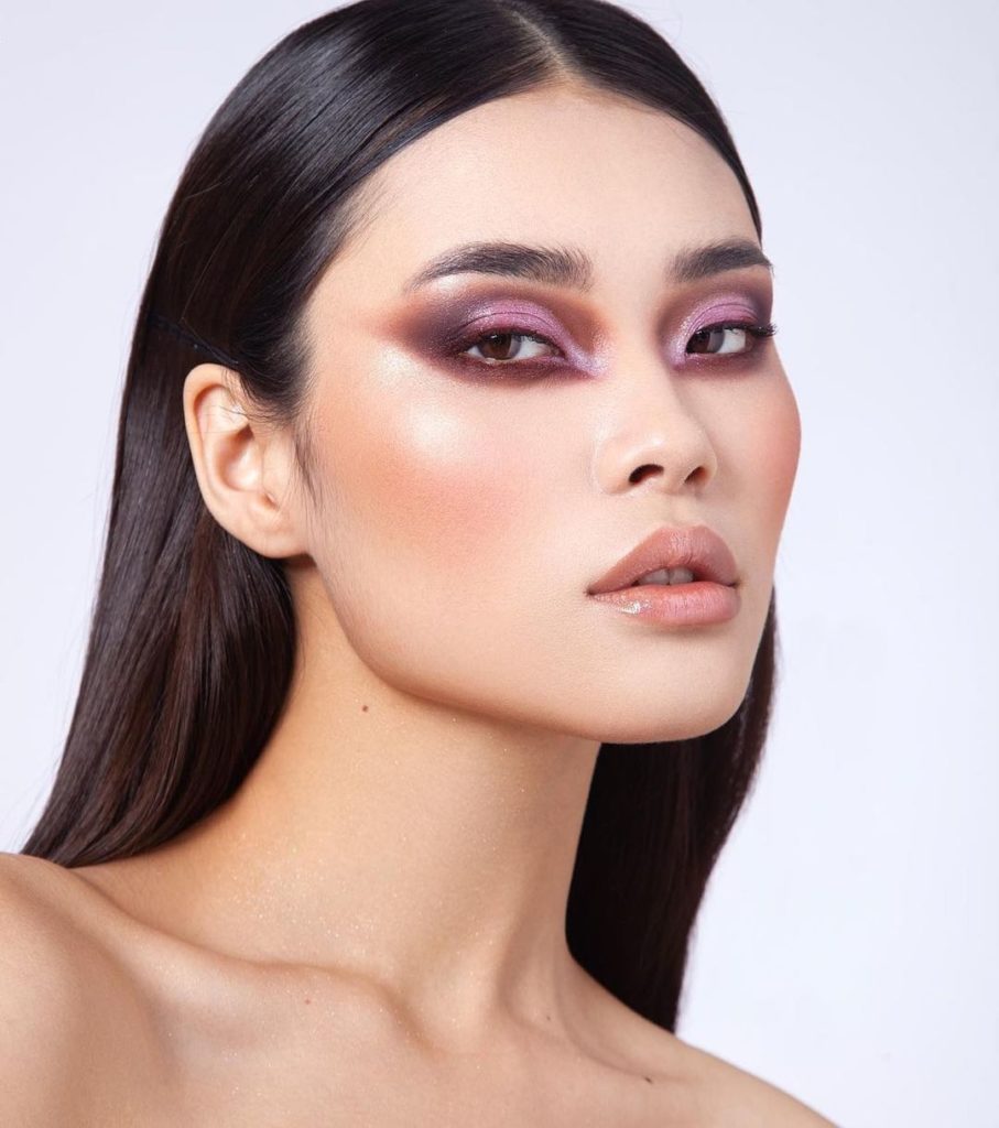 SHISEIDO: File under: next-level lids. Elevate your smoky eye game like makeup artist @den… File under: next-level lids. Elevate your smoky eye game like makeup artist @den...