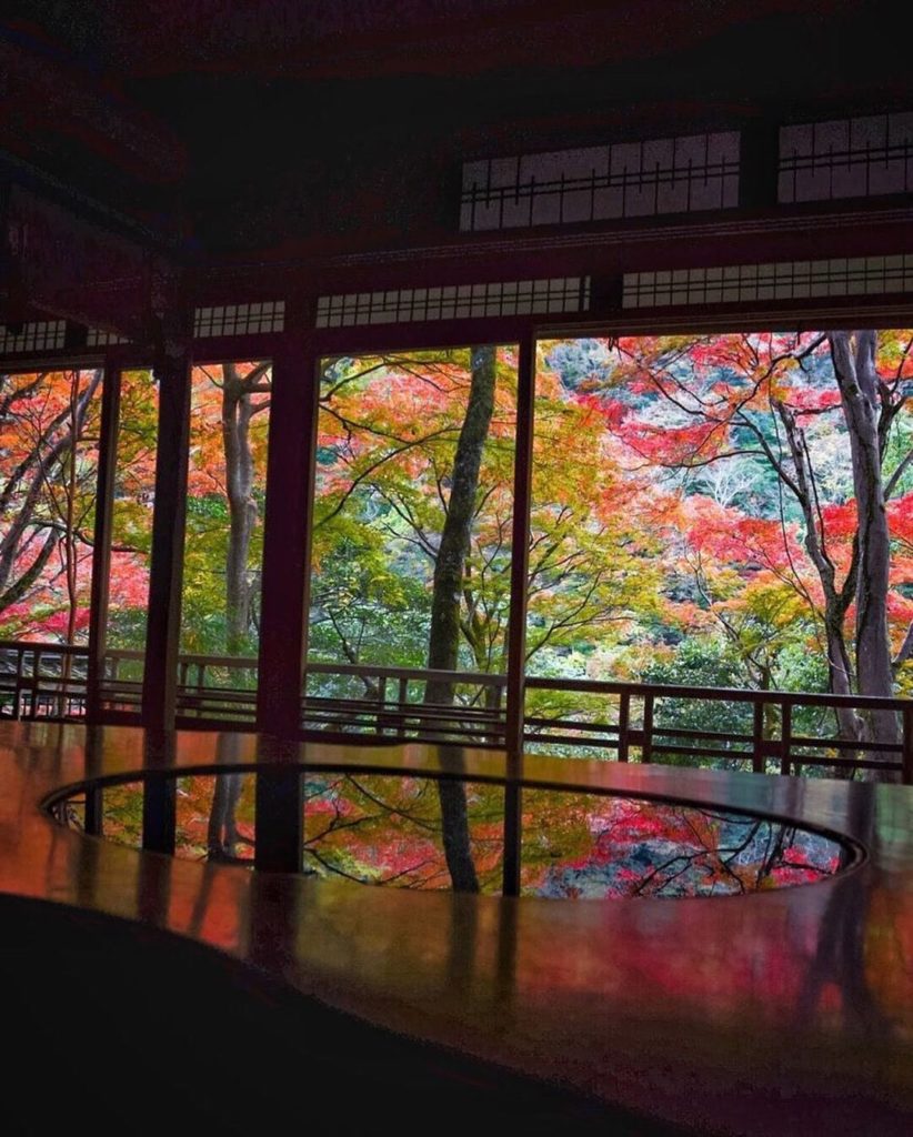 Visit Japan: The Arashiyama Yusai-tei is a 150-year-old building located in Kyoto where you c… The Arashiyama Yusai-tei is a 150-year-old building located in Kyoto where you c...