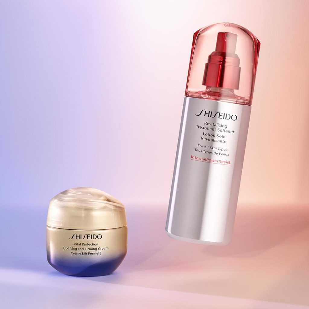 Start and finish your skincare routine right. Revitalizing Treatment Softener pr...