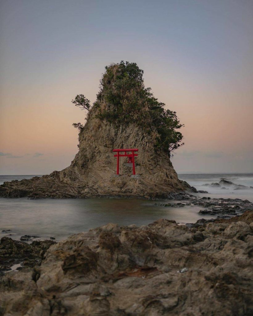 If you've had a particularly stressful day, we hope that this peaceful shot of K...